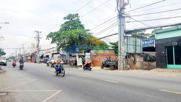 Bán nhà nguyễn văn của tuyến đường kinh doanh sầm uất nhất q8 ! cách quận 5 khoảng 400 mét