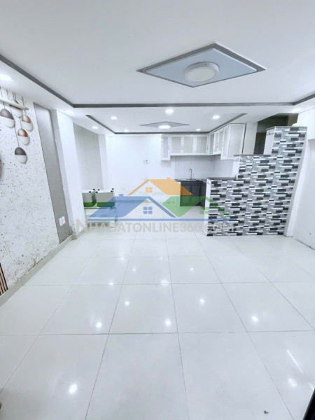 Nhà mới đón tết đ8 lê văn quới ngay chợ bình long  hẻm nhựa 5m gàn mặt tiền 30m2-3 tỷ3