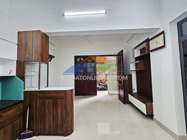 Bán nhà thụy khuê 50m x4 tầng 11,8 tỷ lô góc,cách ô tô 30m,60m ra phố,ngõ thông  ba gác