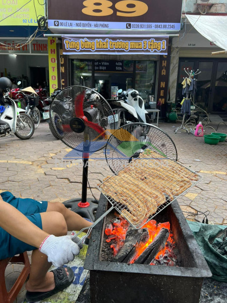 Cần sang nhượng quán bún chả ở số 90 mặt đường lê lai, ngô...