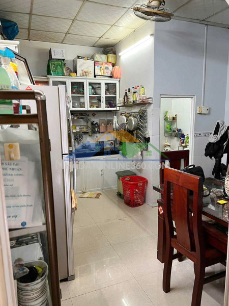 Căn góc 2 tầng hẻm xe tải đường dương bá trạc, p1q8. giá 4,44 tỷ tl