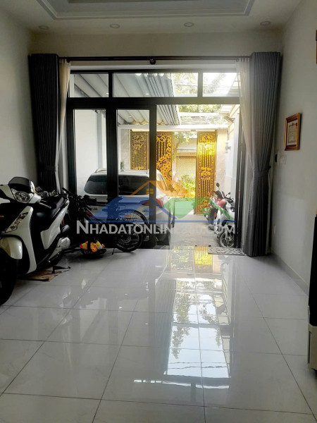 Bán nhà đường số 4, linh tây, thủ đức, tp hcm. dt 104 m2, 3 tầng, sh. giá 12,3 tỷ,