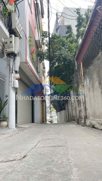 Bán nhà bồ đề, long biên. diện tích 52m²