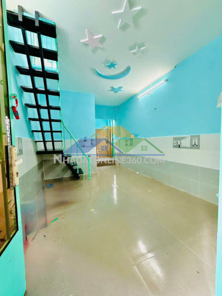 Bán chdv 5 tầng đường bình đông. giá 8.5 tỷ tl