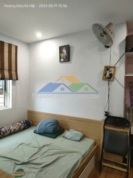 Bán gấp giá rẻ giải phóng 70m, cấp 4, mặt tiền 4.5m, 950 triệu hoàng mai.