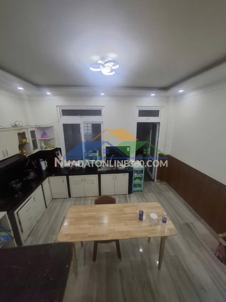Cần bán nhà sổ riêng xd gần trung tâm p.9 - đà lạt giá 6.8 tỷ