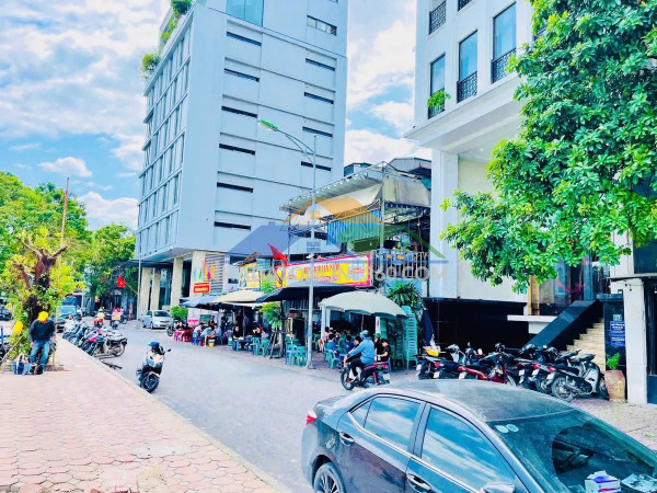 ???? tòa văn phòng vip mặt phố ô đồng lầm, hồ ba mẫu, 153m2...