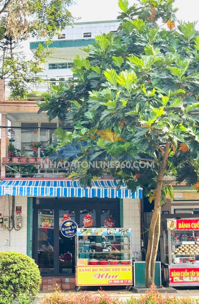 Nhà chính chủ- giá tốt chính chủ cần bán nhanh căn nhà mặt tiền tại tp pleiku , tỉnh gia lai