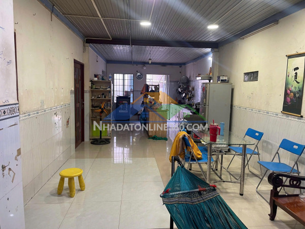 Chỉ 10,5 tỷ sở hữu ngay nhà vị trí đẹp mặt tiền đt 769, gần sân bay long thành