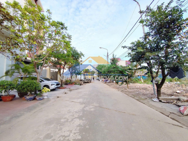 Bán đất khu 4 vĩnh niệm sát cạnh vin marina - 84m, giá 5.38 tỉ