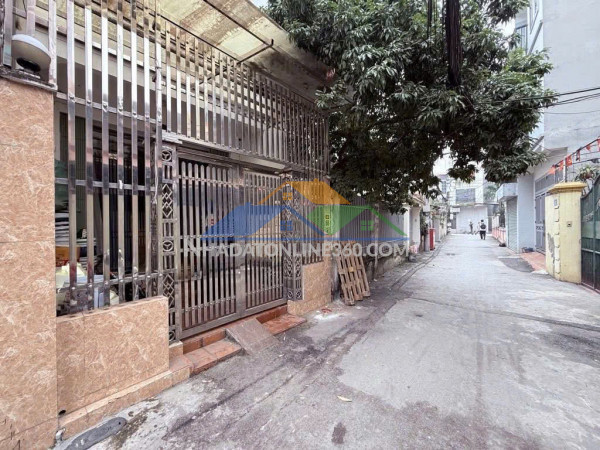 Cần bán gấp trước tết nhà hoàng hoa thám , ba đình, diện tích 35m2 nhà 6 tầng