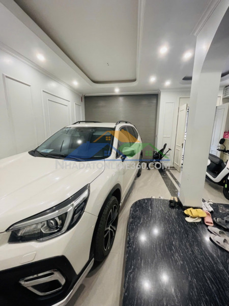 Bán nhà đội cấn – giang văn minh, ô tô vào nhà,7 tầng thang máy chỉ 23 tỷ