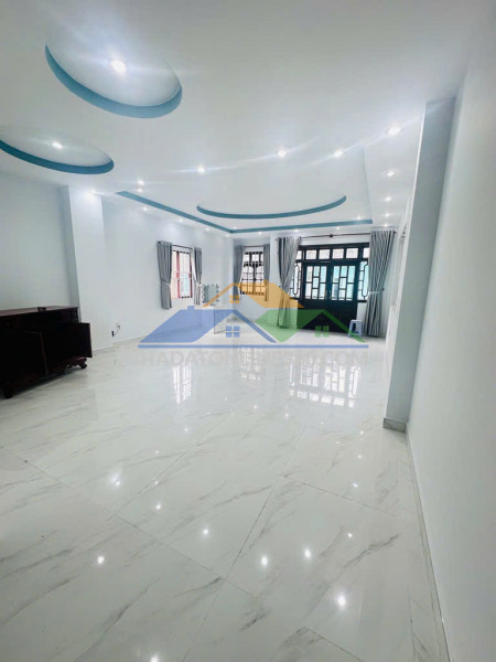 Chủ ngộp bank bán gấp - nhà 3 tầng - thạnh xuân 25 - 84m2 - 4,95...