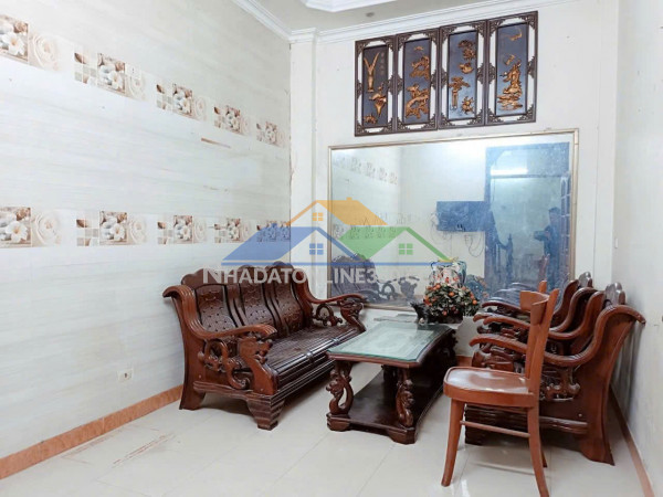 Cho thuê nhà nguyên căn ngõ 291 khương trung,  30m² x 5 tầng 4 pn, 3 wc.  9 triệu