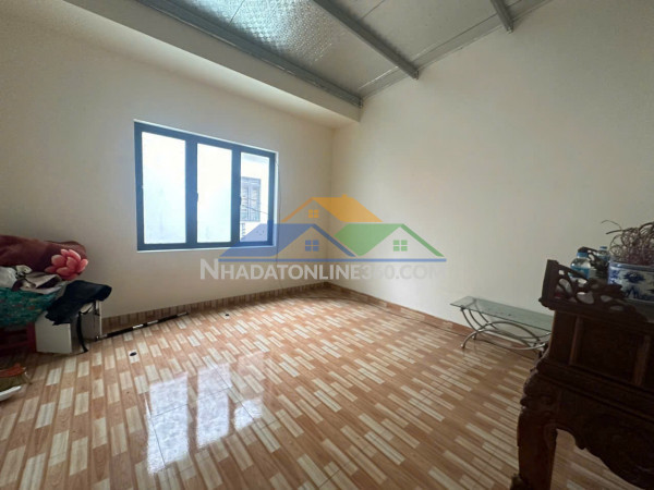 Nhà 2 tầng mặt ngõ tuyến 2 trại lẻ, 60m, giá 3.4 tỉ cực nông