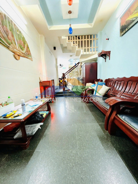 Nhà 4 tầng hẻm thông đường hưng phú p.chánh hưng (p10q8)