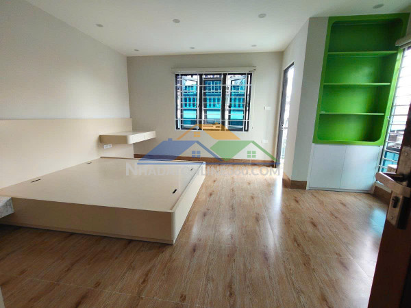 Nhà kiều mai, ngõ thông ô tô qua, 35/40m2, 5 tầng, 8 phòng, 25 triệu/tháng, 9.5 tỷ