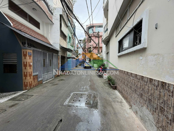 Chính chủ gấp bán - bình thạnh - nguyễn văn đậu - 4 x 16 - ôtô tránh - sổ a4 - 6pn lớn - bán 11 tỷ - tl mạnh