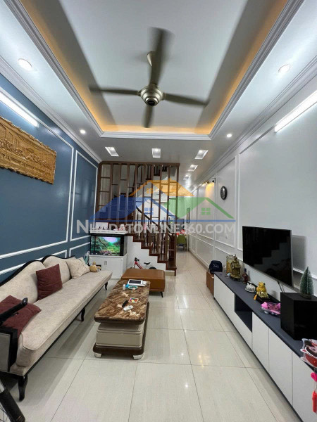 Bán nhà mặt phố đào duy từ, 40m2, 5 tầng, mặt tiền 3.5m, 36.8...