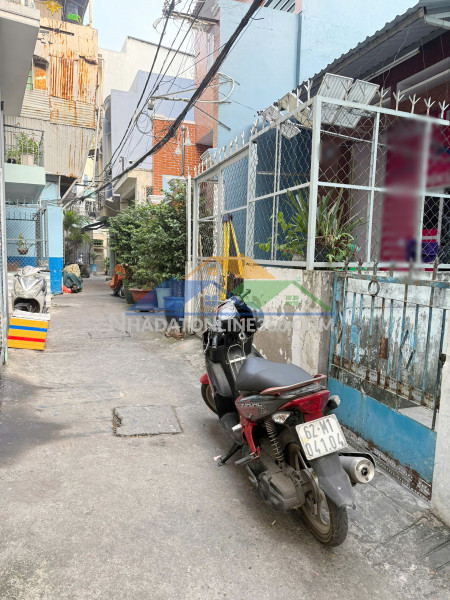 Nhà 43m2 sát mt tạ quang bửu p3q8. giá 2,88 tỷ tl