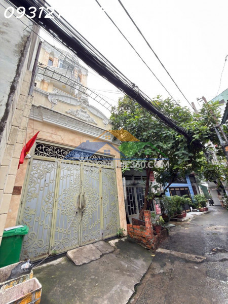 Bán chdv cao cấp dòng thu 35tr/1thang dt khủng