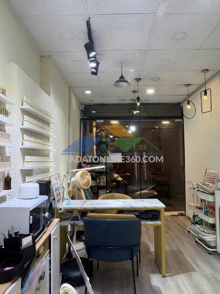 Do chuyển về quận 9 ở lên bt xa quá nên mình sang lại mặt...