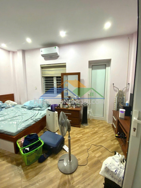 Bán nhà 6 tầng dân xây  cầu giấy – gần ô tô  – ngõ68  quận ủy – dân trí cao – 9.7 tỷ