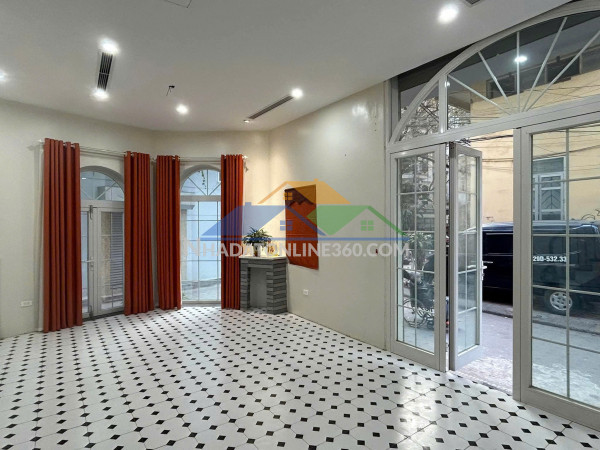 Cho thuê nhà kim ngưu, 40m2 x 3 tầng, 4 ngủ, 3 vệ sinh, 18 triệu...