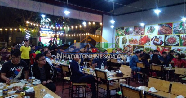 ♥ mt núi thành gần quảng trường, downtown, 240m2, ngang 9.4m, kd cực đỉnh