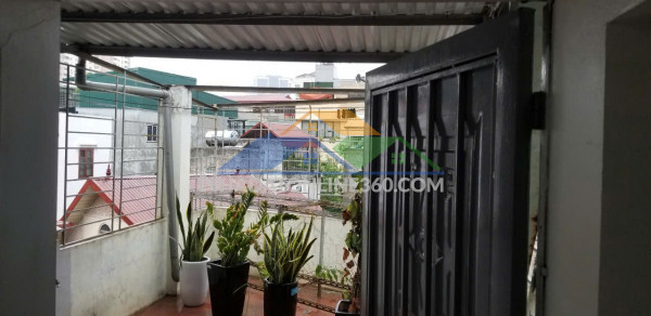 Cho thuê nhà nguyên căn ngõ 97 thái thịnh, 50m² x 4 tầng, 5 phòng ngủ, 3 wc, 17 triệu