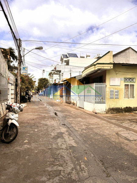 Bán đất đẹp đường 2 oto thông tại phước long, nha trang.