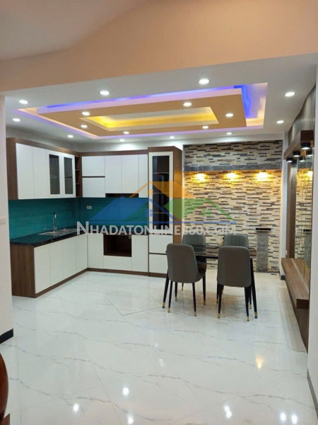 ????????????ô tô đỗ gần - nhà mới tinh kính koong - vô vàn tiện ích - ở sướng