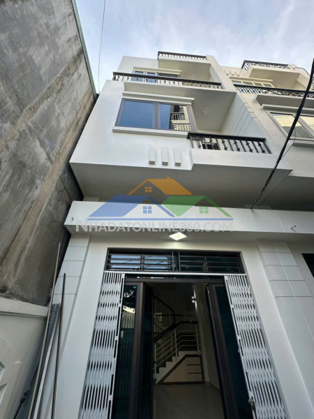 Đất mặt đường phân lô đào nhuận - trại lẻ, giá 82 tr/m sát cạnh hoàng huy