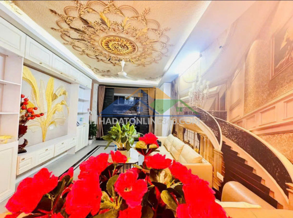 Cho thuê căn hộ tập thể ngõ 61 lạc trung, 80m², 2pn, 10 triệu