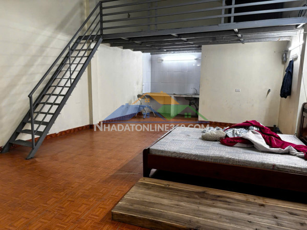 Chính chủ cho thuê nhà cấp 4, vệ sinh khép kín,an ninh tốt, giá...