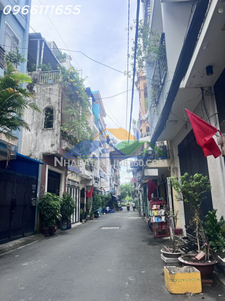 Bán nhà trường sa  p13 . quận phú nhuận -  hẻm ô tô tránh - 5 tầng -4.5x13- 6pn.