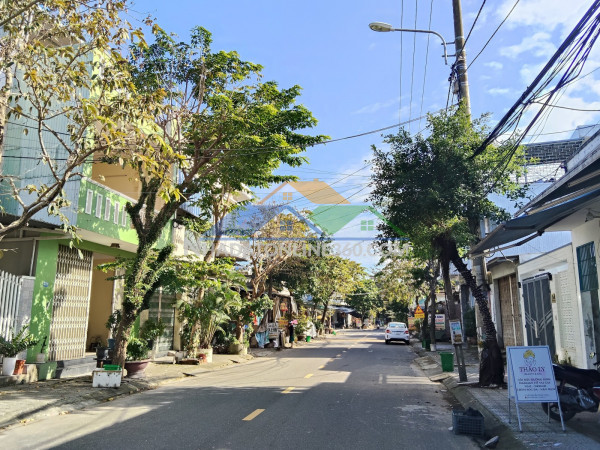 Bán đất nguyễn công hoan 100m2 giá 6,4 tỷ đường 7m5 gần bến xe đà nẵng