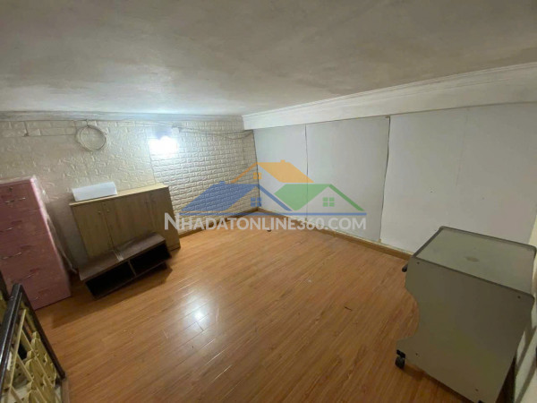 Cho thuê nhà nguyên căn tại ngõ 392 phố bạch mai,quận hai bà...