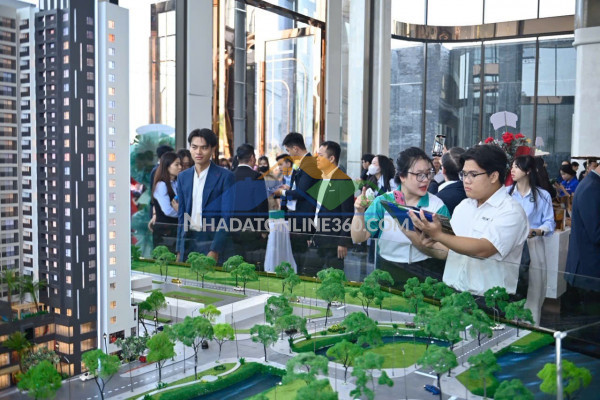 Sở hửu ngay căn hộ emerald garden view với 350tr/30% chuẩn sống...