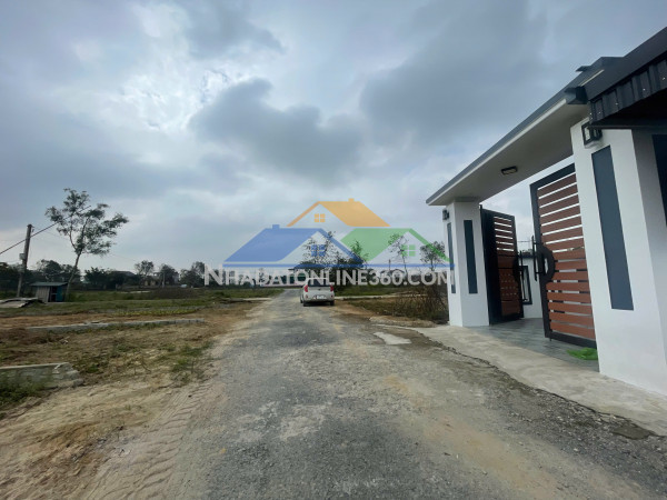 Đất sẵn nhà mới xây hoàn thiện như ảnh