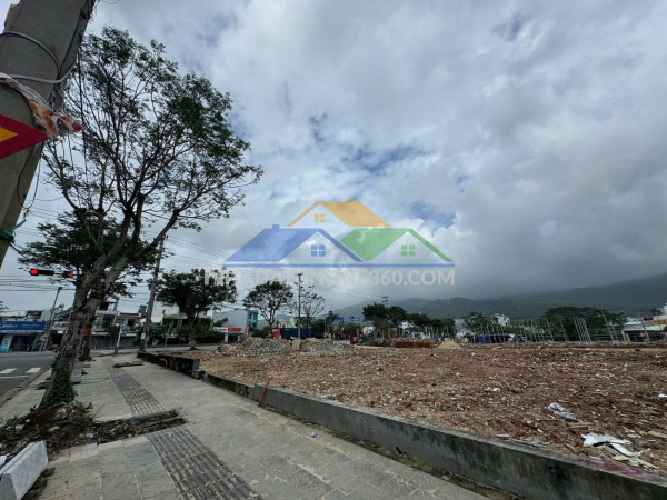 Đất mặt tiền ngô quyền 119m2 giá 9,3 tỷ gần chợ mới