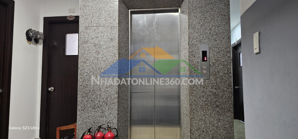 Bán tòa căn hộ chính hữu 196,6m² lô góc 2 mặt tiền giá 60 tỷ