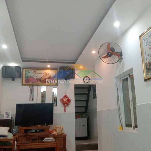 ♥ nhà kiệt hoàng diệu gần nguyễn văn linh, 37m2, 2 tầng cứng sạch, 2.89 tỷ