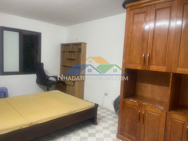 Chính chủ cho thuê căn hộ rộng 140m² – 120 hoàng quốc việt