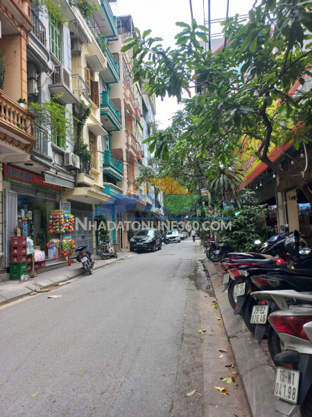 Bán nhà phân lô vip nguỵ như kontum, 40m 5t oto tránh, vỉa hè kinh doanh, vp, spa, hơn 20 tỷ