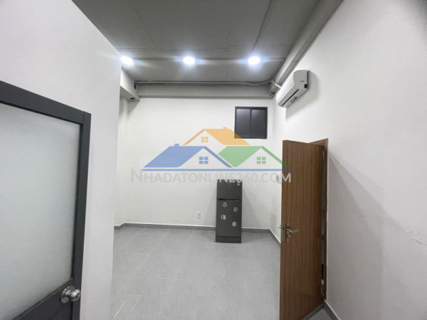 Ngộp giảm sốc 1.6 tỷ bán nhà 3 tầng 153m² đối diện đh luật – dòng tiền 45tr/tháng – chỉ 11.9 – hiệp bình chánh thủ đức