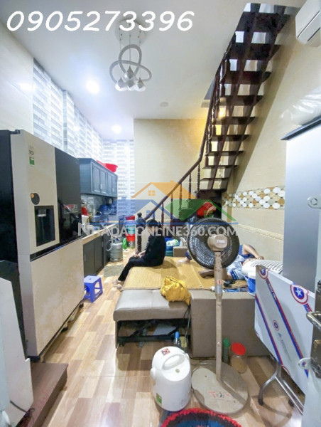 Nhà tân bình - đường lý thường kiệt - 3 bước ra hẻm xe hơi tránh - chỉ 3.8 tỷ