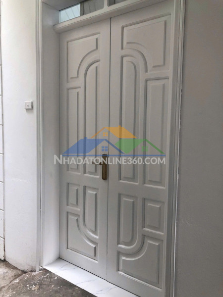 Cho thuê nhà ngõ trại cá 35m² x 3 tầng, 3pn, 3vs 11 triệu