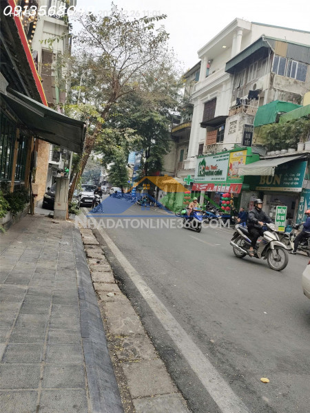 Mặt phố lô góc ô tô, kinh doanh tương mai 31m, 3 tầng, mặt tiền 3.4m/7.4m, 12.5 tỷ hai bà trưng.