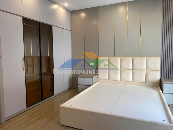 Hiếm- bán nhà đẹp trung tâm việt hưng-full nt ngõ nông- oto- 55m 5 tầng thang máy nhỉnh 10 tỷ